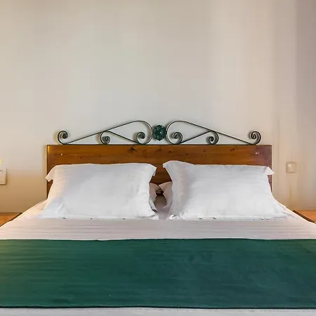 Villa Alekata Village - Tasos Trapezaki (Kefalonia)